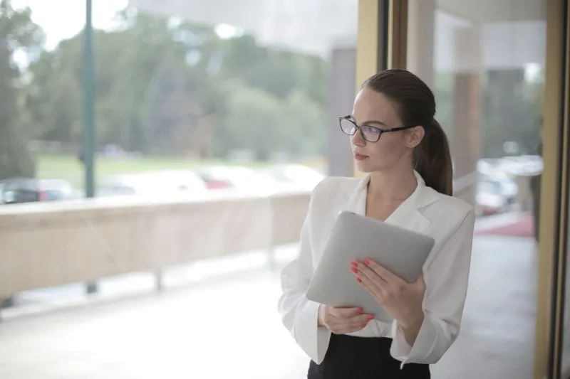 Accomplished but Unconvinced: Breaking the Cycle of Self-Doubt That Survives Your Own Success